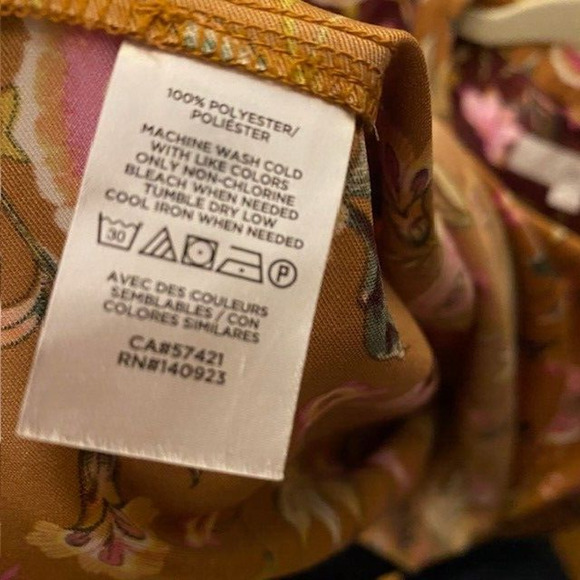 NEW with Tags LOFT Womens XS Floral Print Henley Blouse Tailored Silky Shirt - Picture 7 of 8